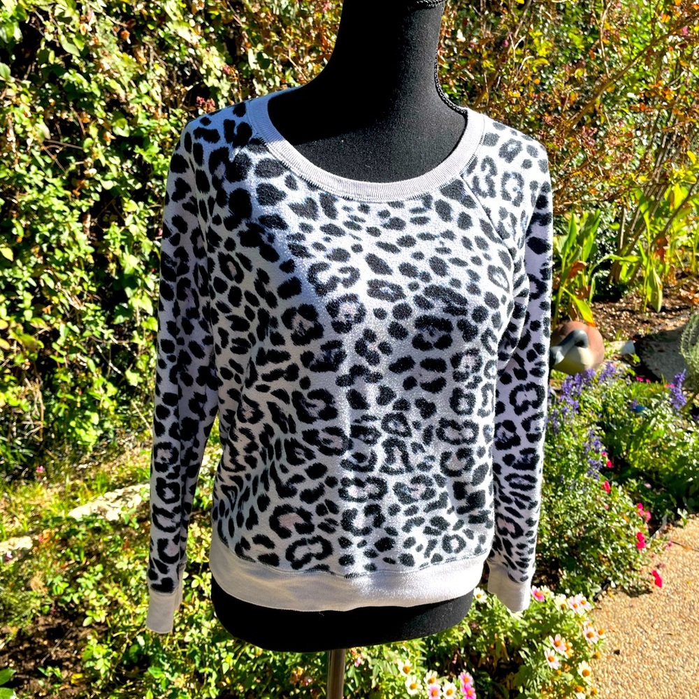 Victoria’s Secret, animal print, Black & Gray, Sweatshirt, Size SP